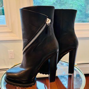 Alice + Olivia Black Leather Boots
